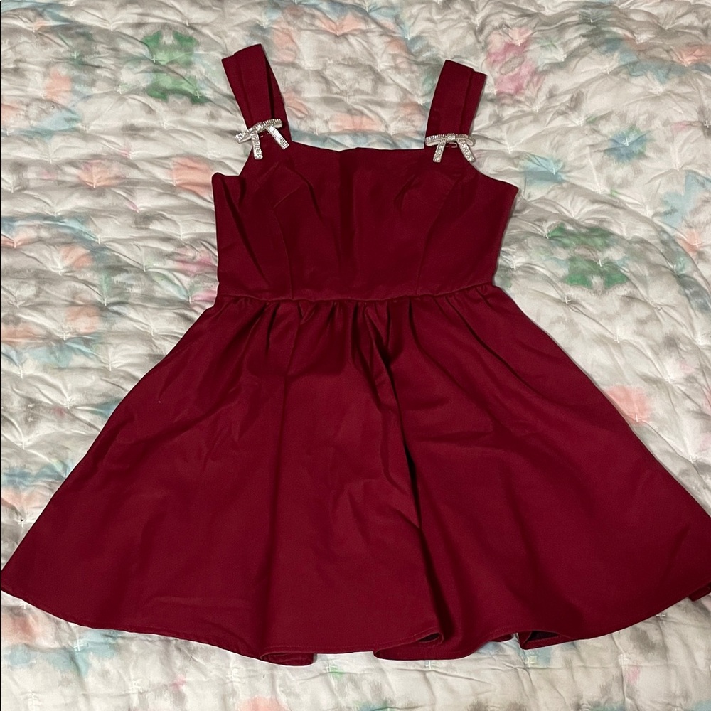 Elegant Burgundy Mini Dress